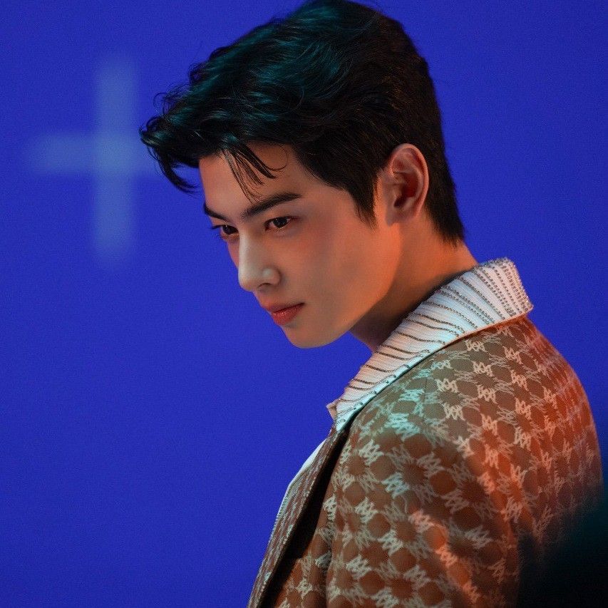 Recent activity shot of Eunwoo (ASTRO)