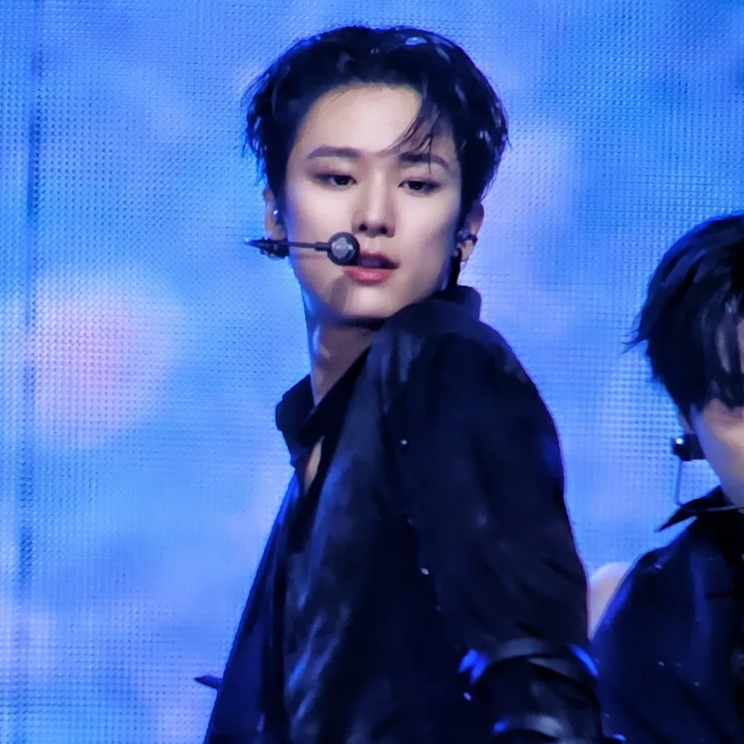 柱延 (THE BOYZ)的最新活动照片
