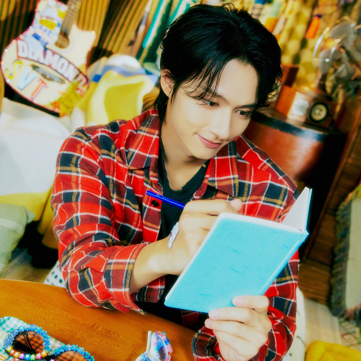 Behind-the-scenes cut of Jun (SEVENTEEN)