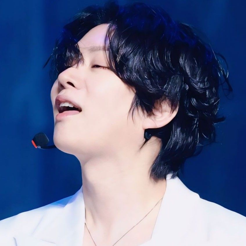 A moment captured by Heechul (Super Junior)'s fan