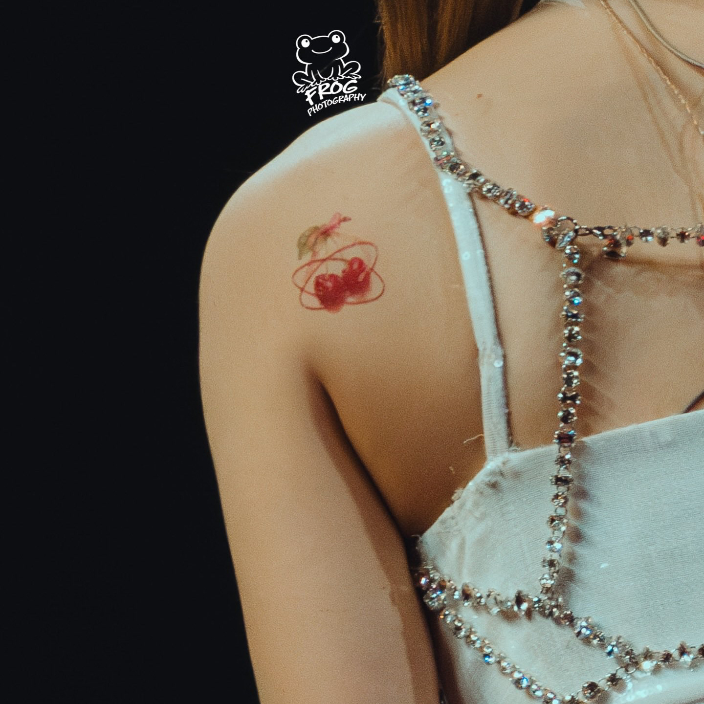 Momo (TWICE)的幕後花絮