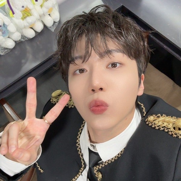 Best moment chosen by Jinho (PENTAGON) fandom