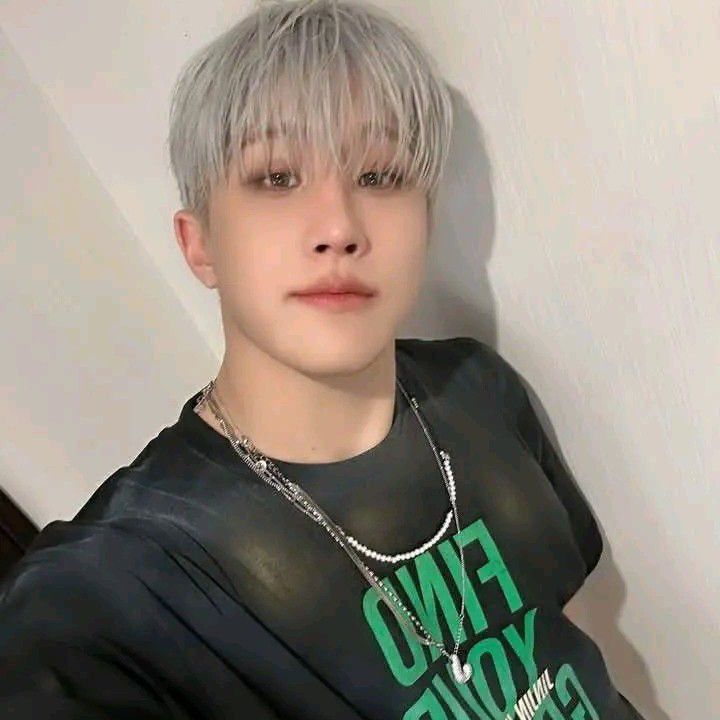 A moment captured by Jinjin (ASTRO)'s fan