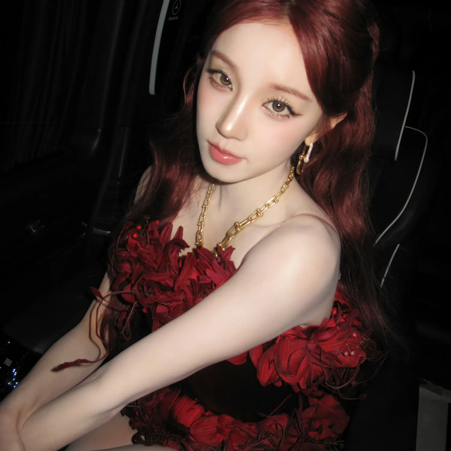 Recent activity shot of Yuqi (i-dle)