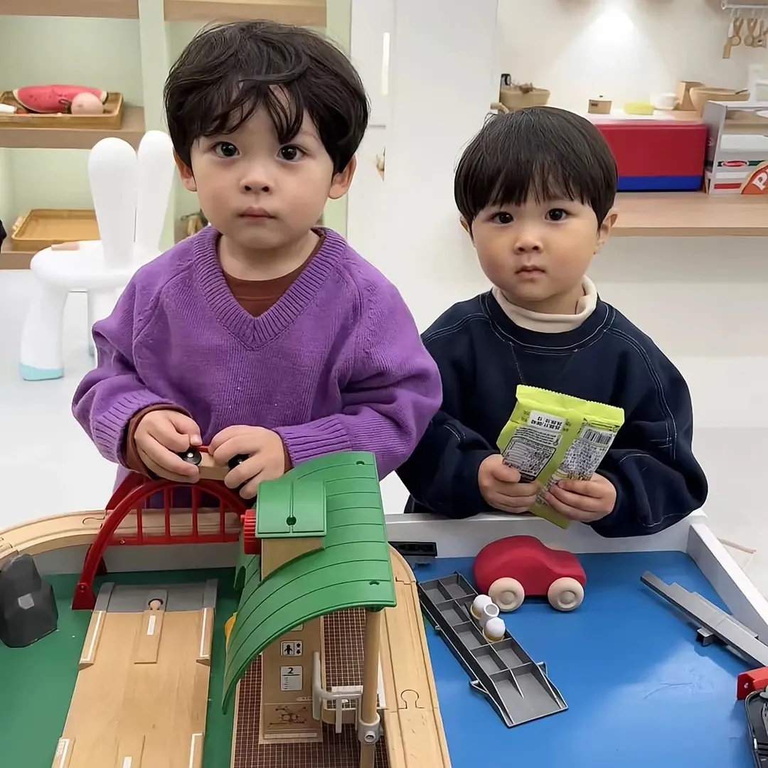 EXO의 비하인드 컷