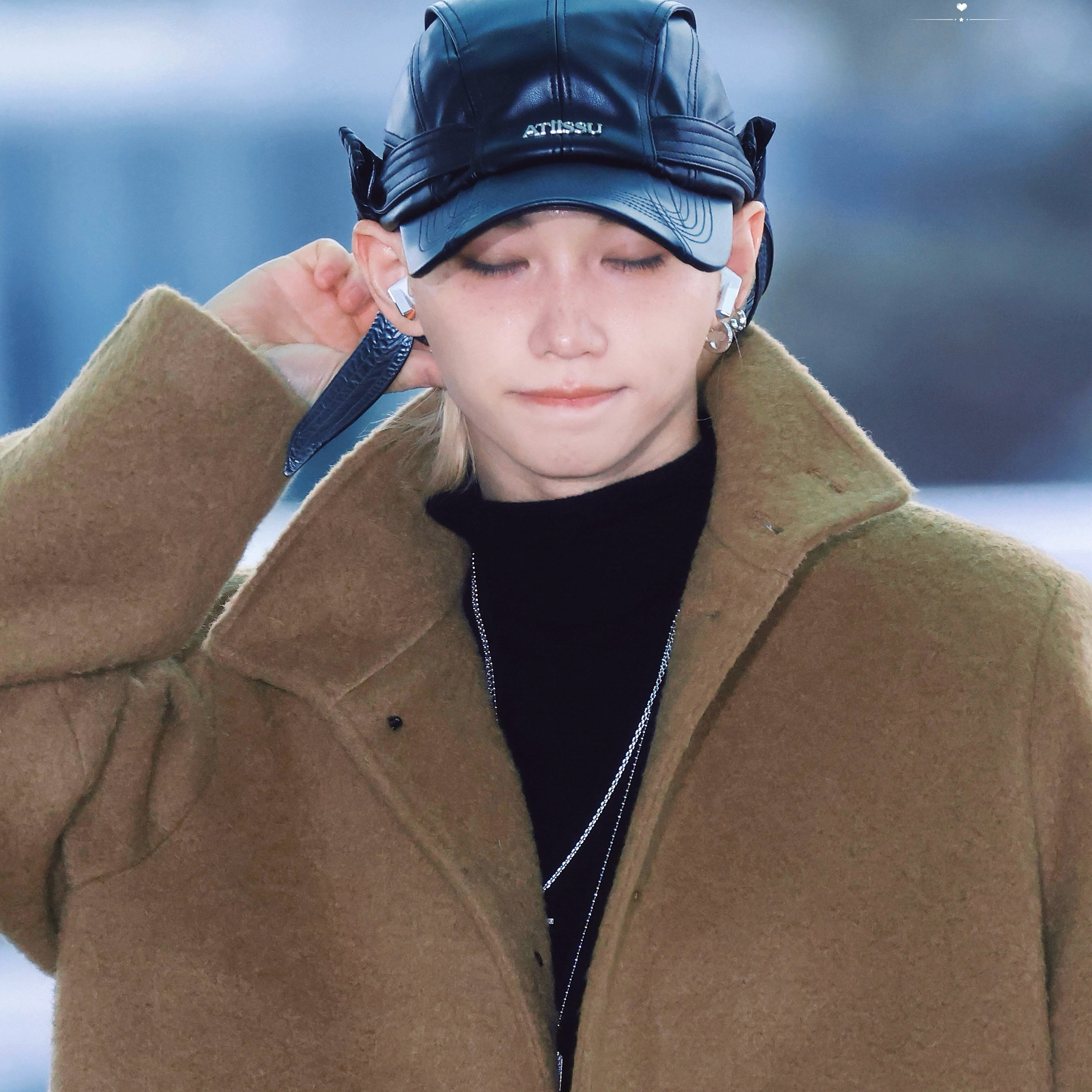 A moment captured by Felix (Stray Kids)'s fan