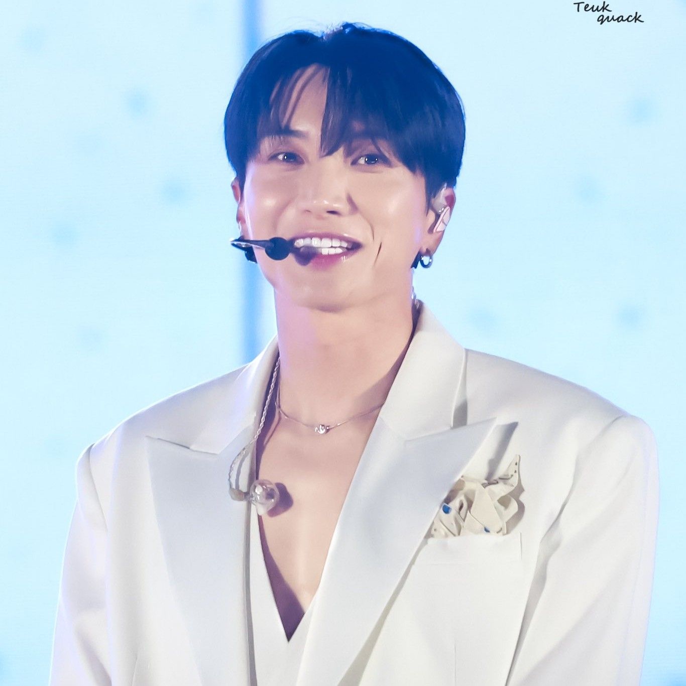 Latest photo of Leeteuk (Super Junior)