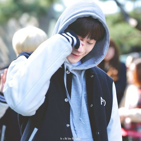 Behind-the-scenes cut of Moonbin (ASTRO)