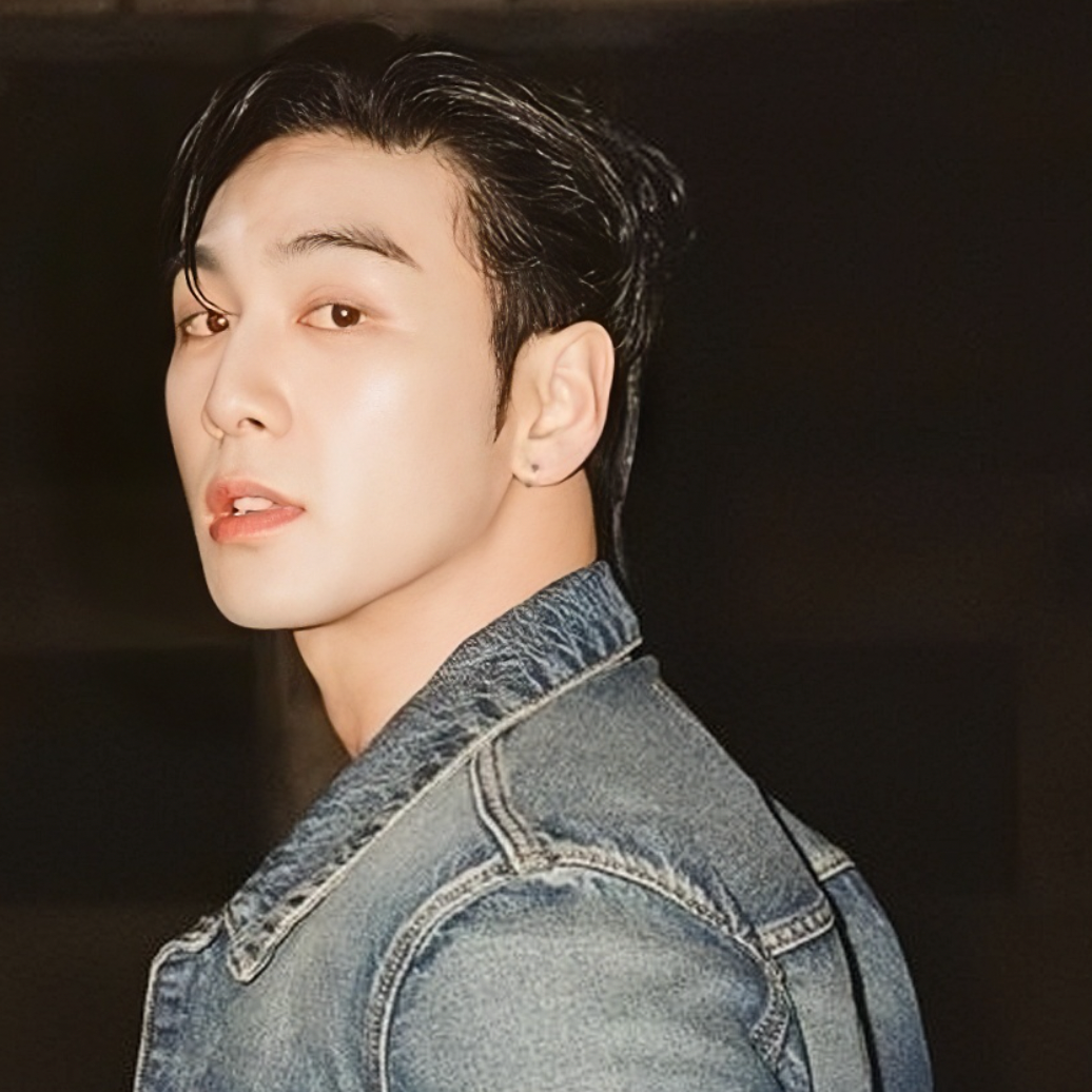 백호 최근 활동샷