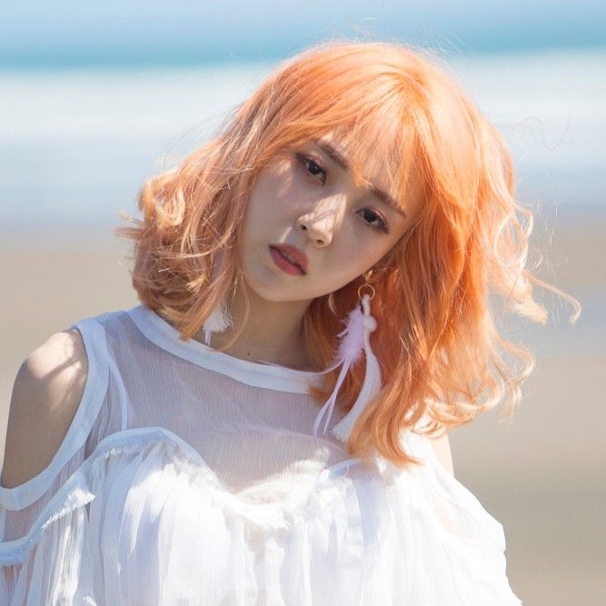 玟星 (MAMAMOO)的最新照片