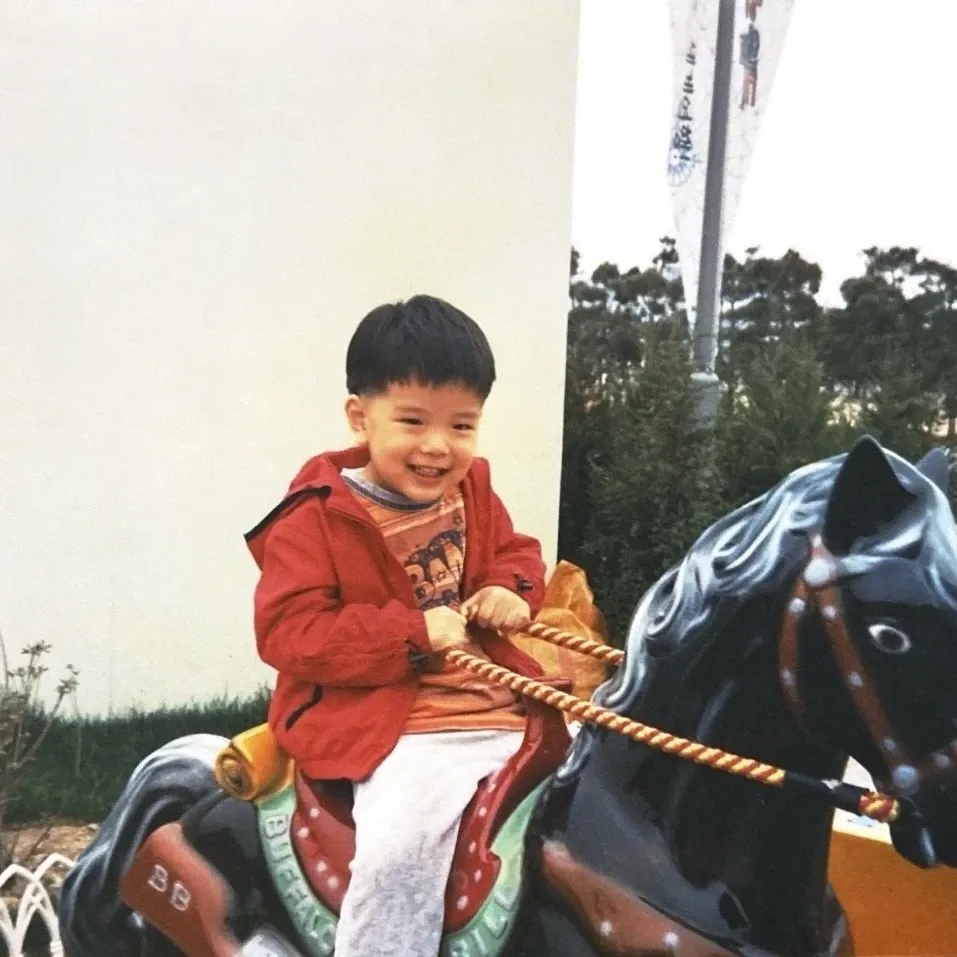 Behind-the-scenes cut of Seungmin (Stray Kids)