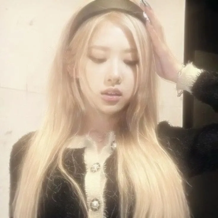 로제 (BLACKPINK)의 최신 사진