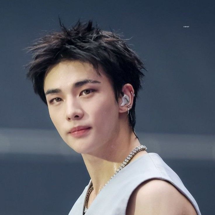 A moment captured by Hyunjin (Stray Kids)'s fan