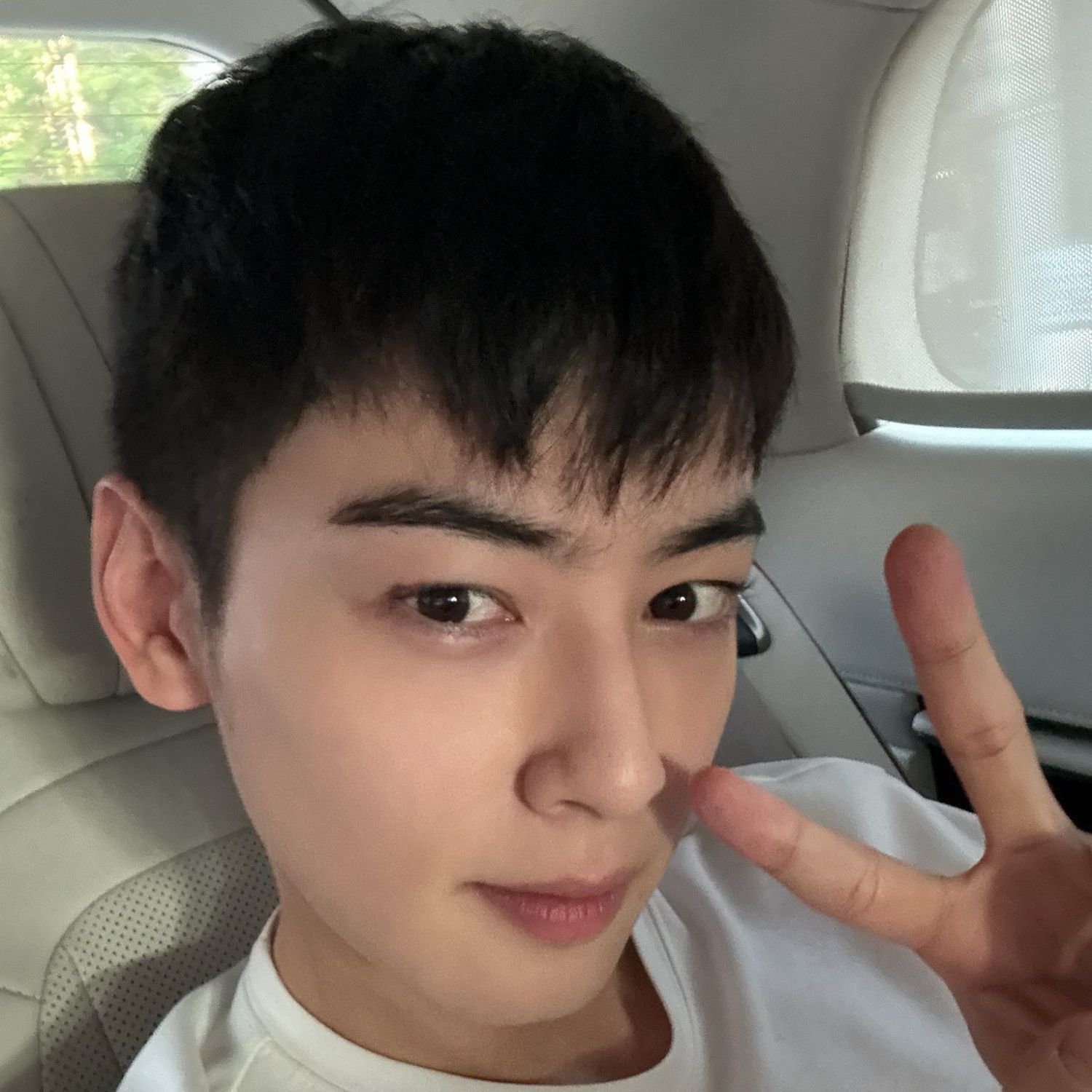 A moment captured by Eunwoo (ASTRO)'s fan