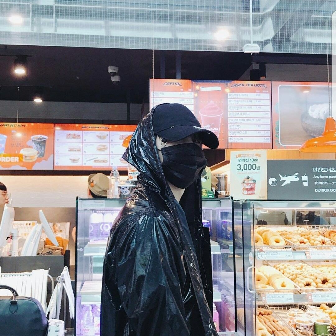 슈가 (방탄소년단)의 최신 사진