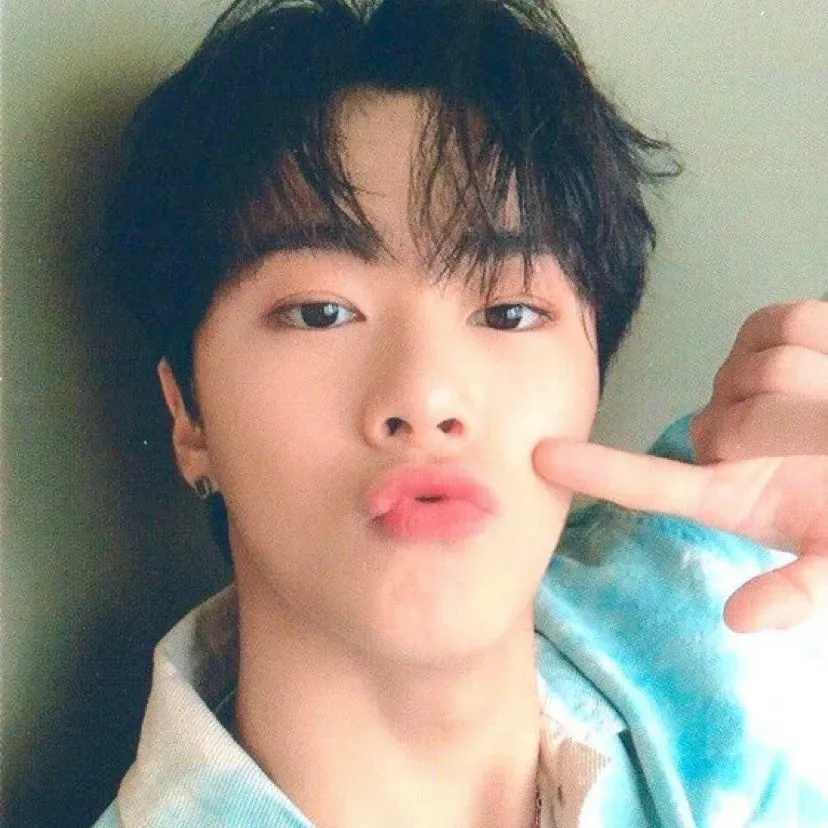 Behind-the-scenes cut of Moonbin (ASTRO)