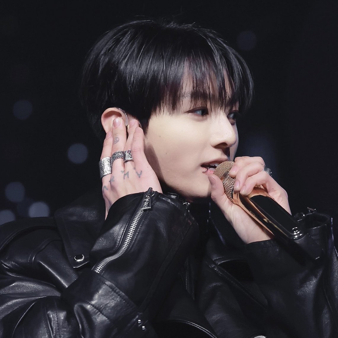 柾國 (防彈少年團)的最新照片