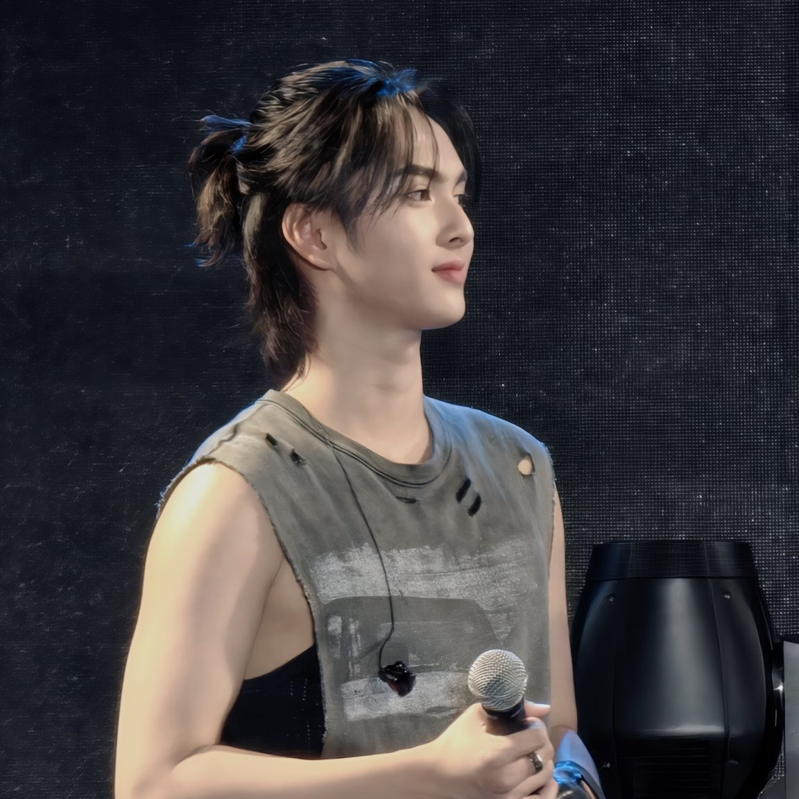 Latest photo of Copper (BUS)