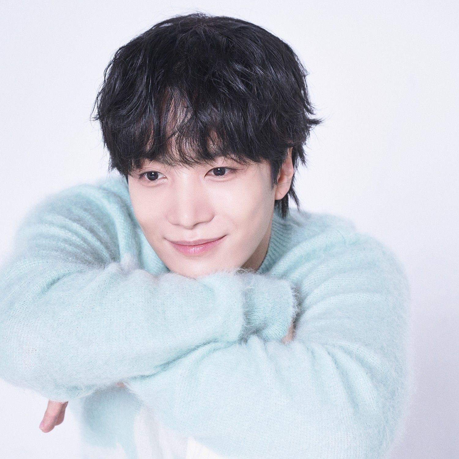 A moment captured by Kim Jonghyeon's fan