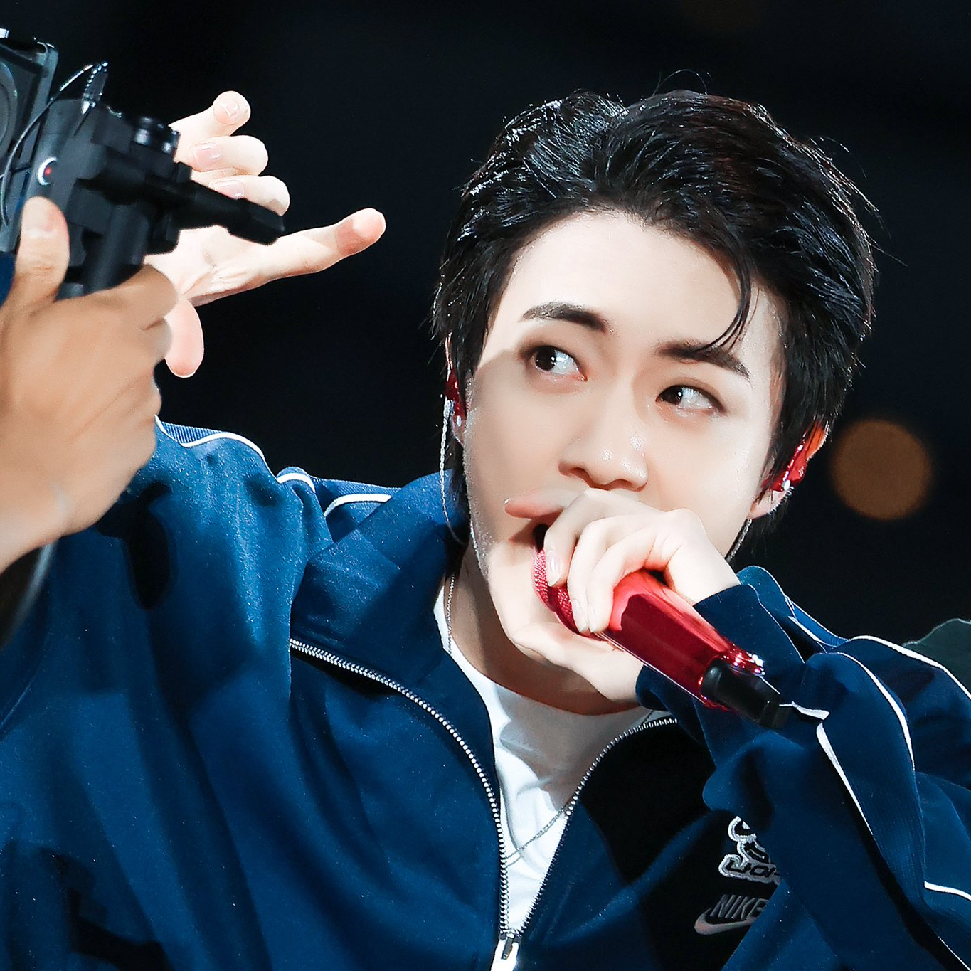 Potret di balik layar Jin (BTS)