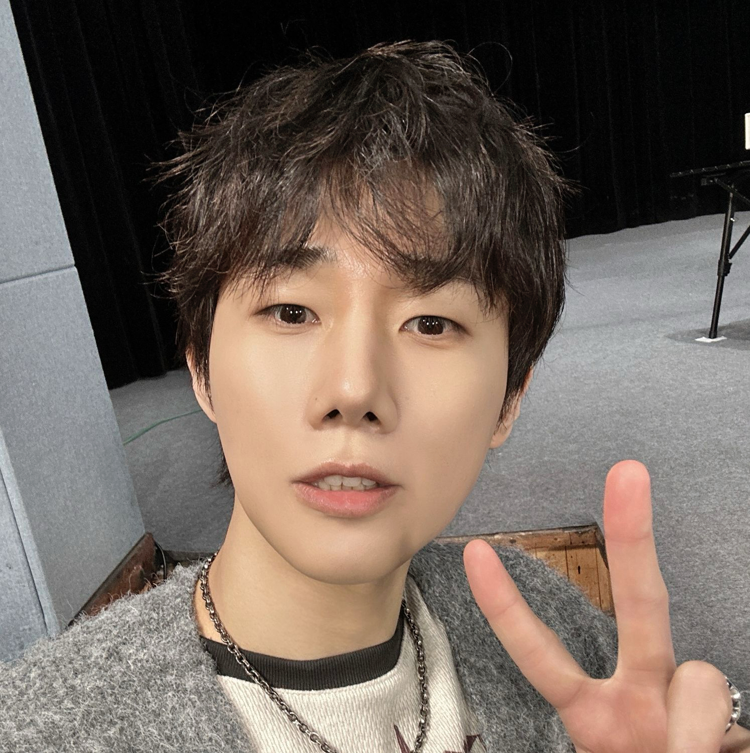 Latest photo of Sungkyu (INFINITE)