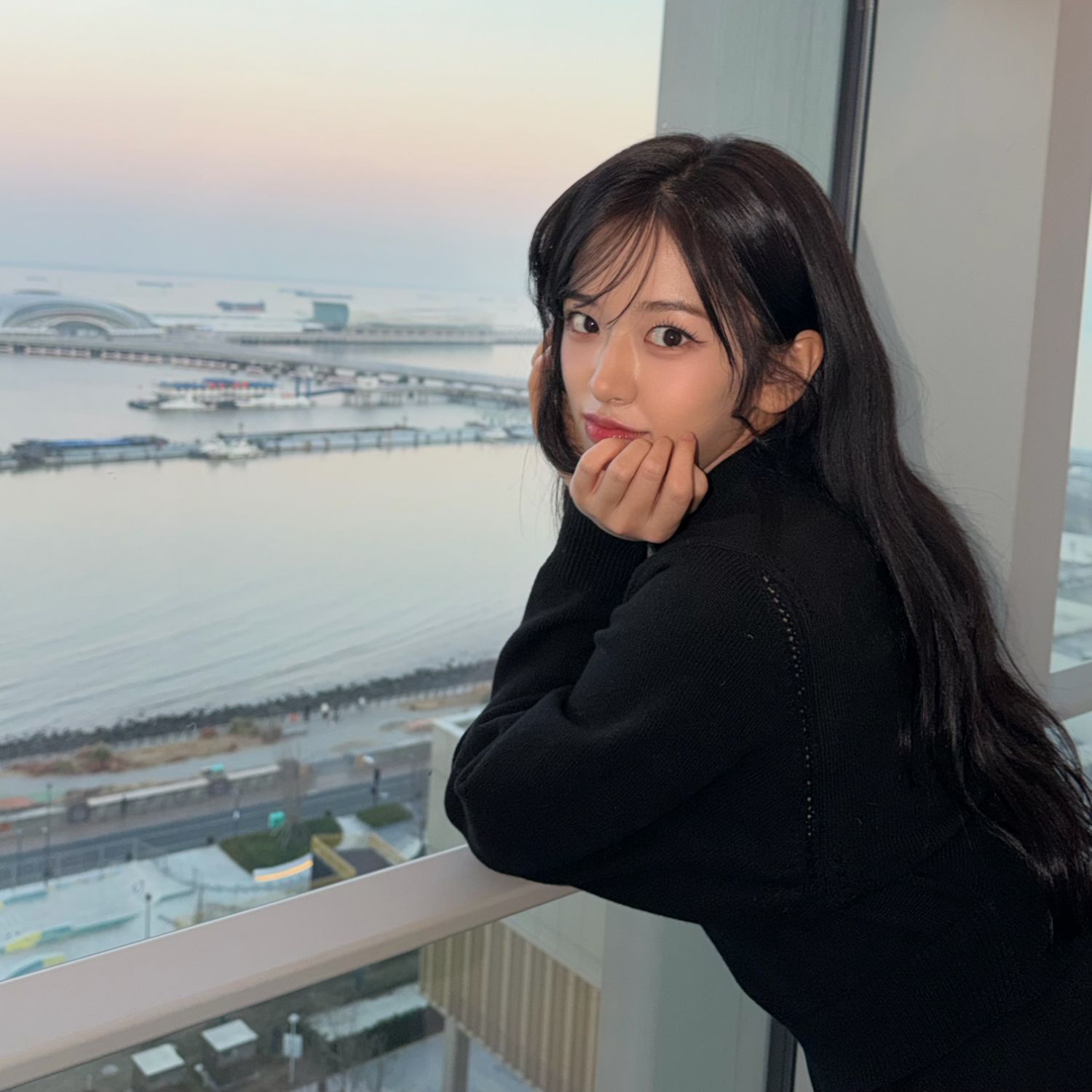 안유진 (IVE)의 비하인드 컷