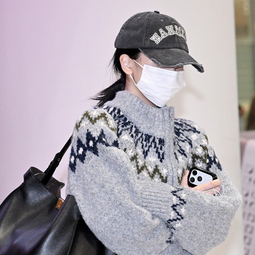 ミナ (TWICE)の舞台裏ショット