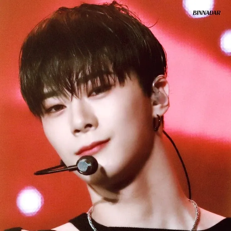 Latest photo of Moonbin (ASTRO)