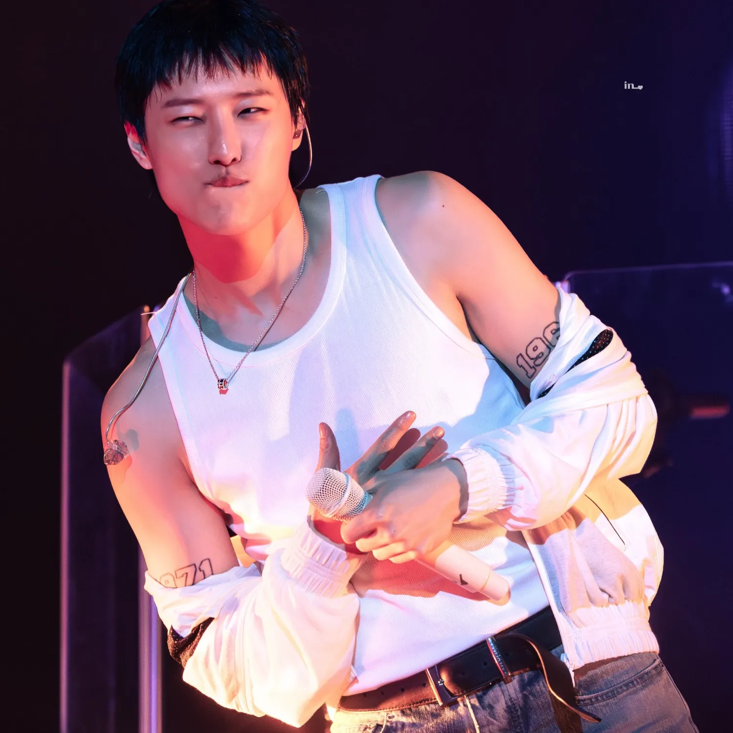 Behind-the-scenes cut of WOODZ