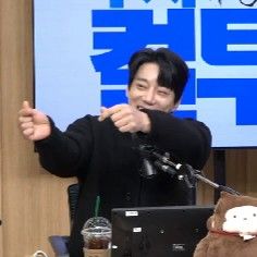 A moment captured by Hwang Chiyeol's fan