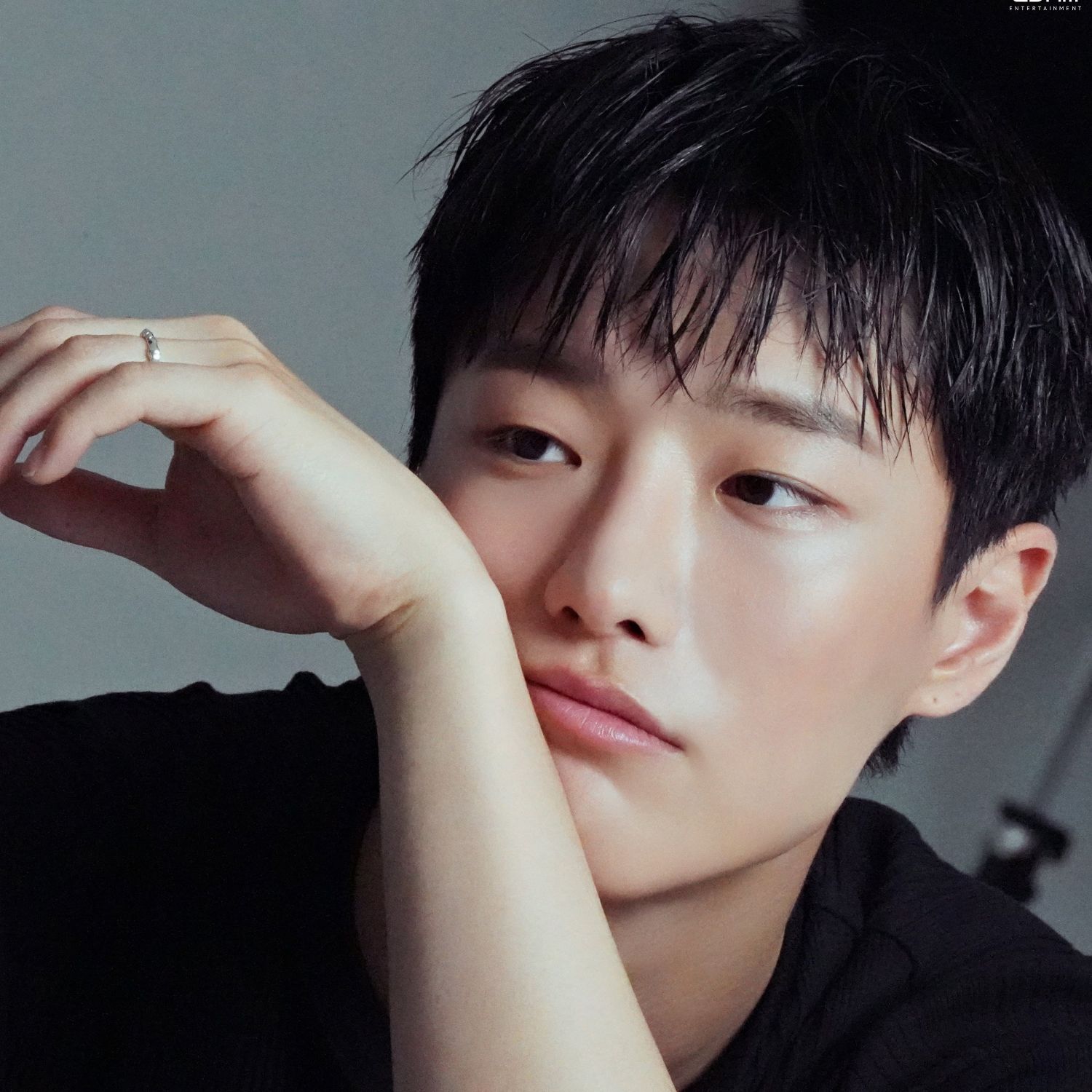 A moment captured by WOODZ's fan