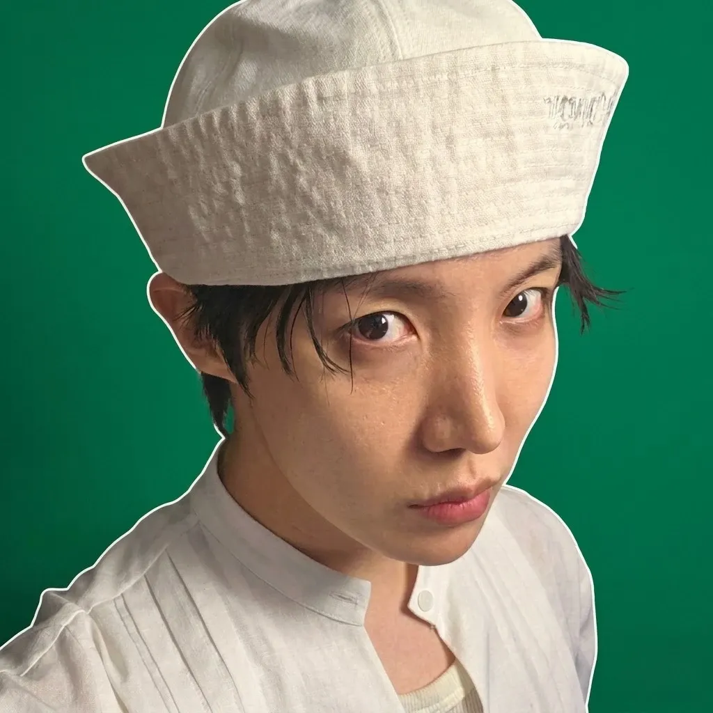 Foto terbaru j-hope (BTS)
