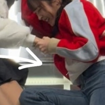 A moment captured by Jeong Yein (Lovelyz)'s fan