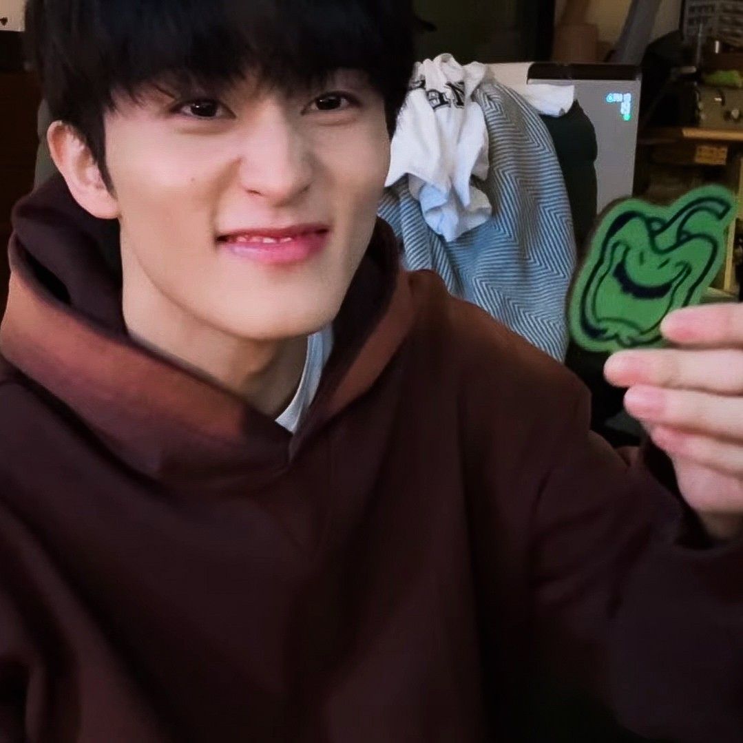 Mark (NCT 127, NCT DREAM)粉丝拍下的瞬间