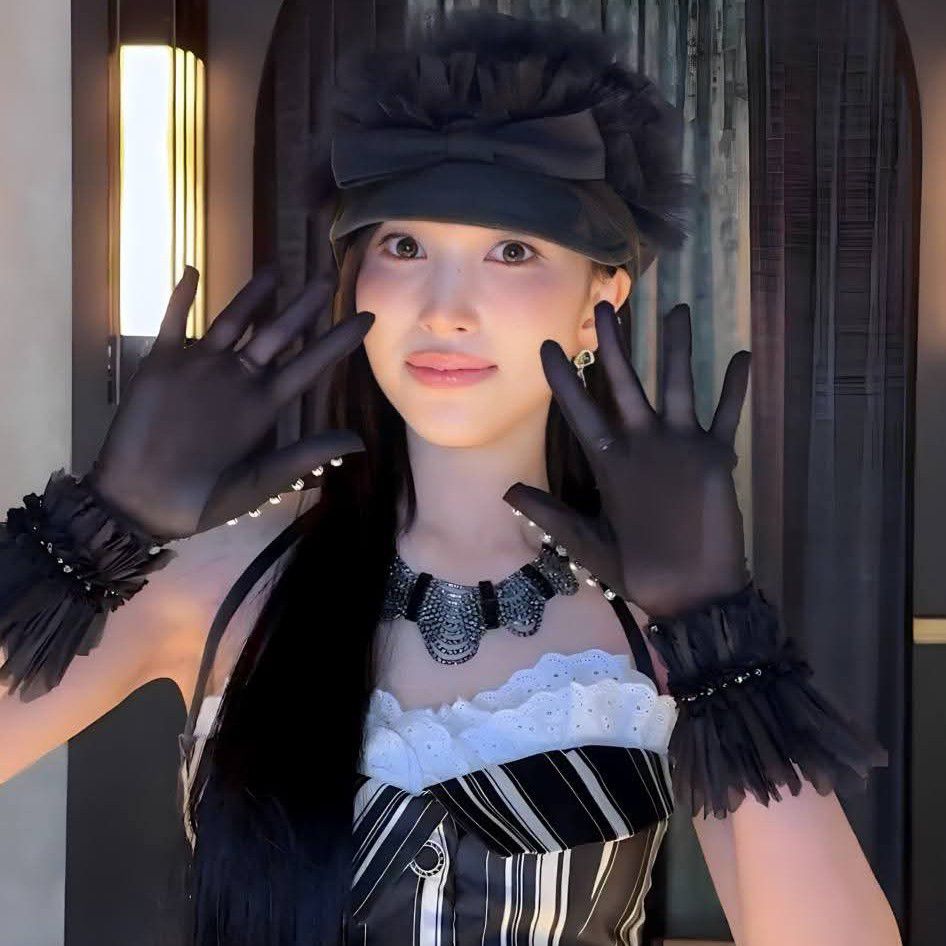 미나 (TWICE)의 비하인드 컷