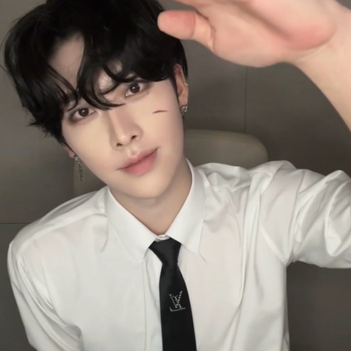 A moment captured by Ricky (ZEROBASEONE)'s fan