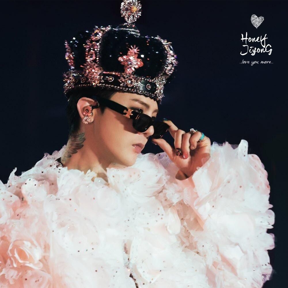 Behind-the-scenes cut of G-DRAGON (BIGBANG)