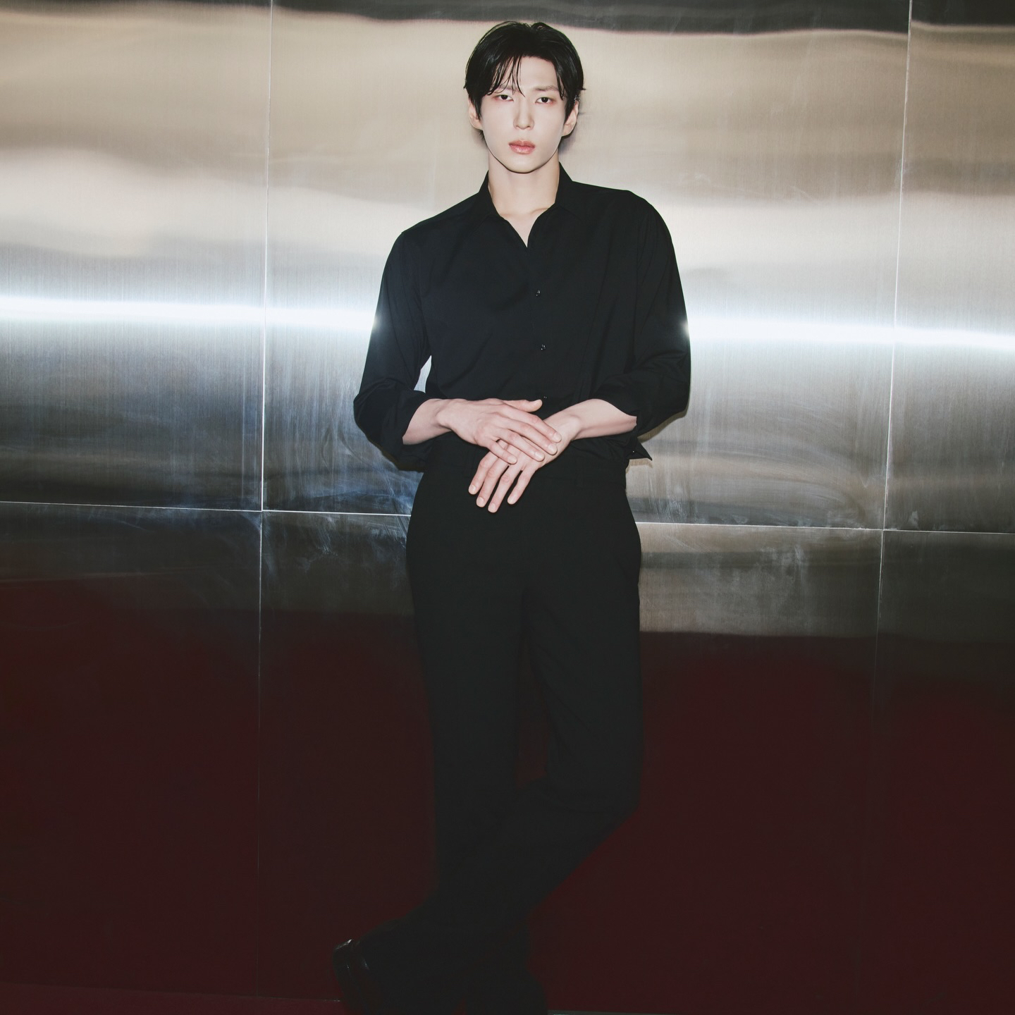 Recent activity shot of LEO (VIXX)