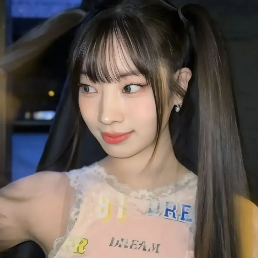 Momen yang diabadikan oleh penggemar TWICE