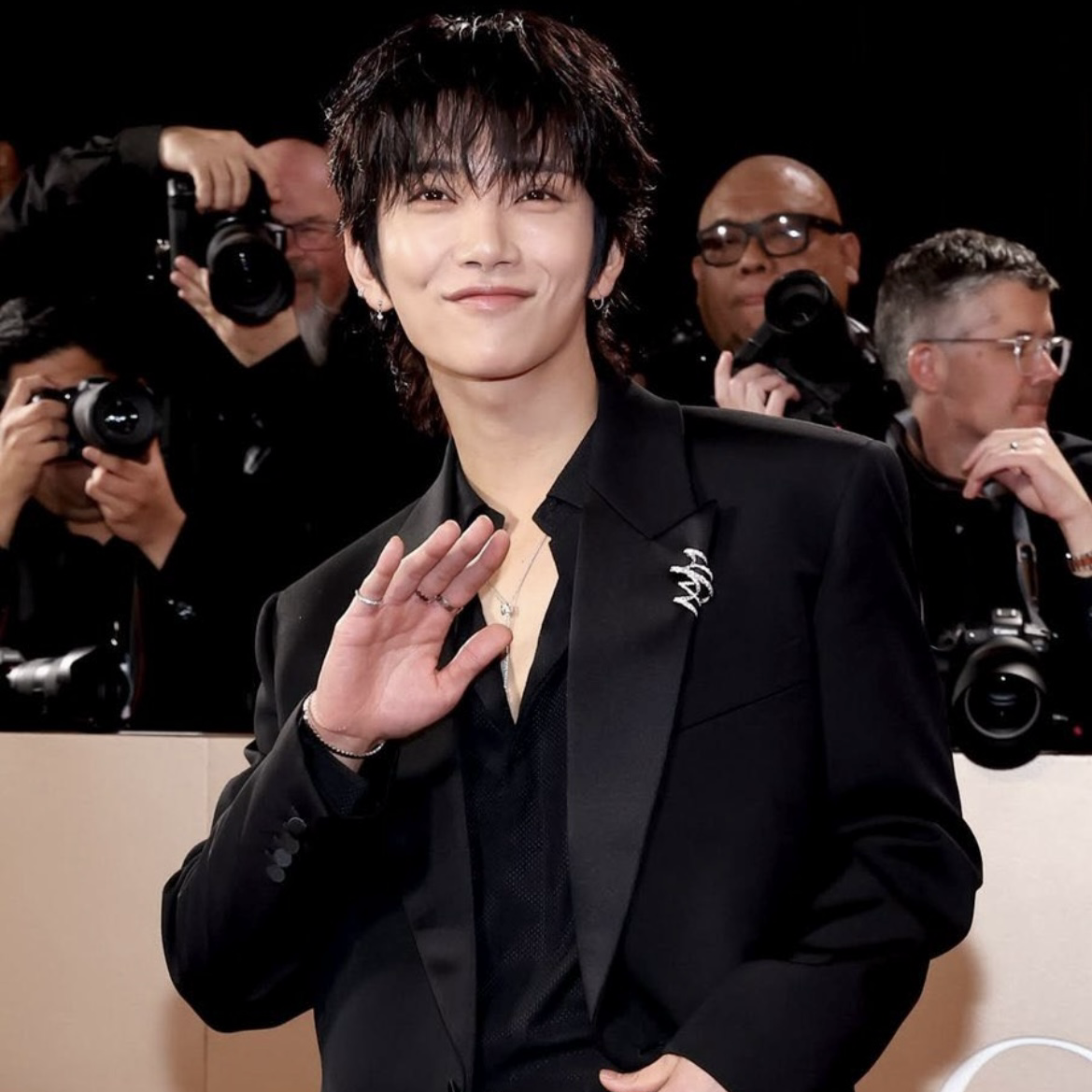 Latest photo of Joshua (SEVENTEEN)