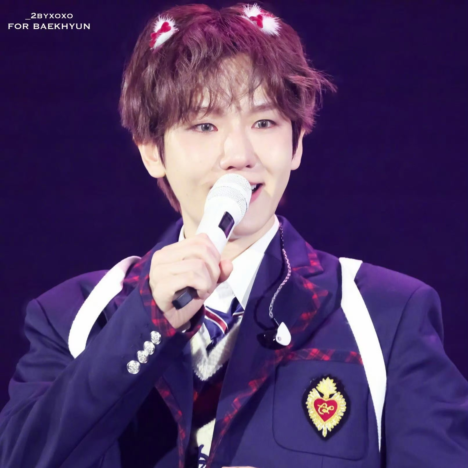 백현 (EXO)의 최신 사진