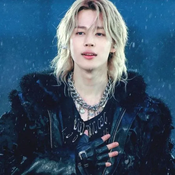 Feed komunitas K-pop terpanas hari ini