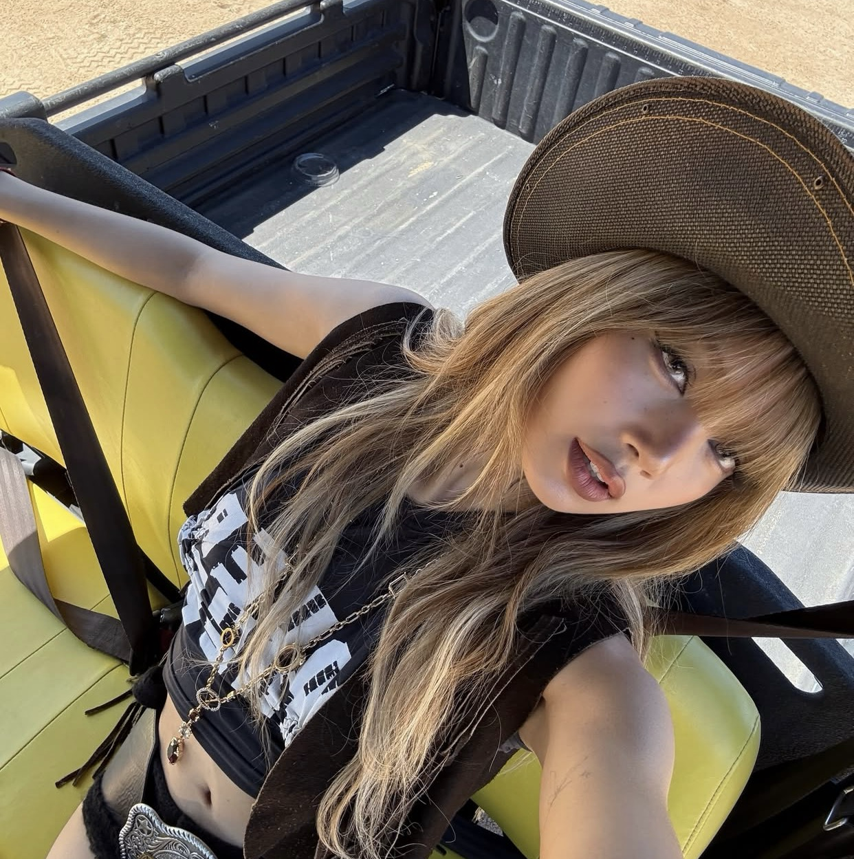 리사 (BLACKPINK) 최근 활동샷