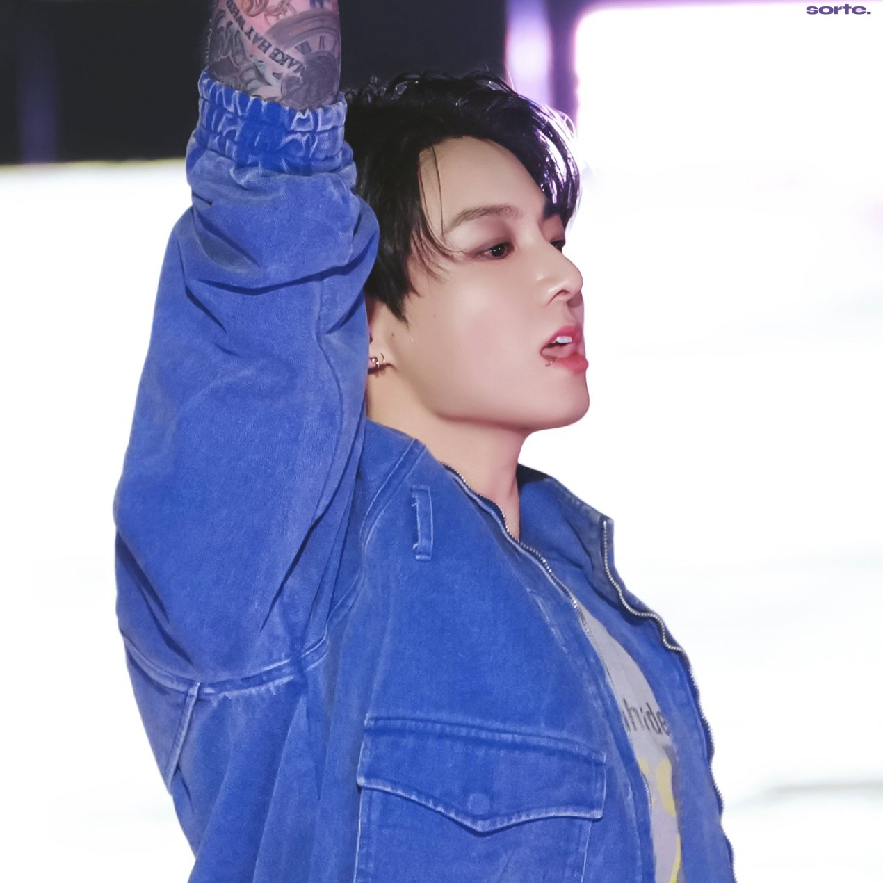 Latest photo of Jungkook (BTS)