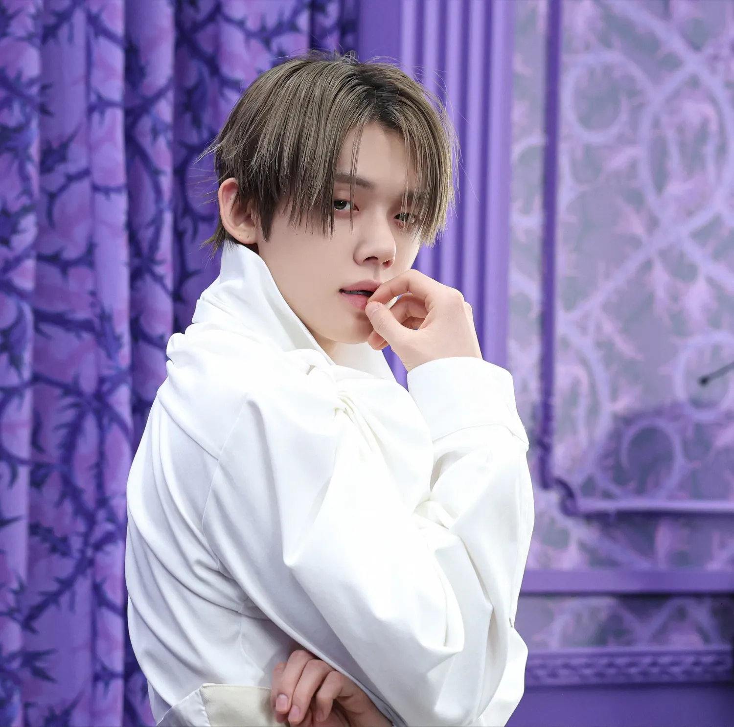 Behind-the-scenes cut of Yeonjun (TOMORROW X TOGETHER)