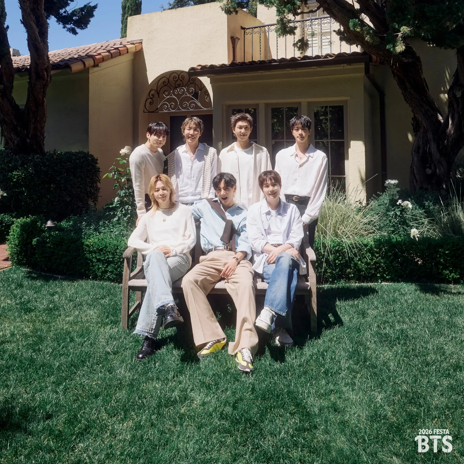 Momen yang diabadikan oleh penggemar BTS