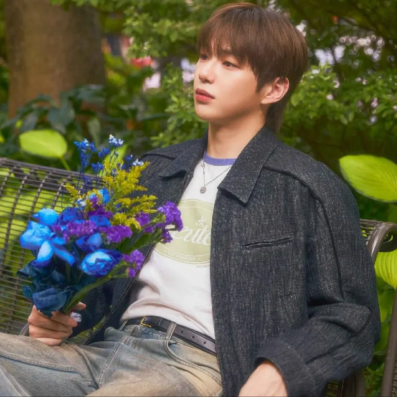 강다니엘 최근 활동샷