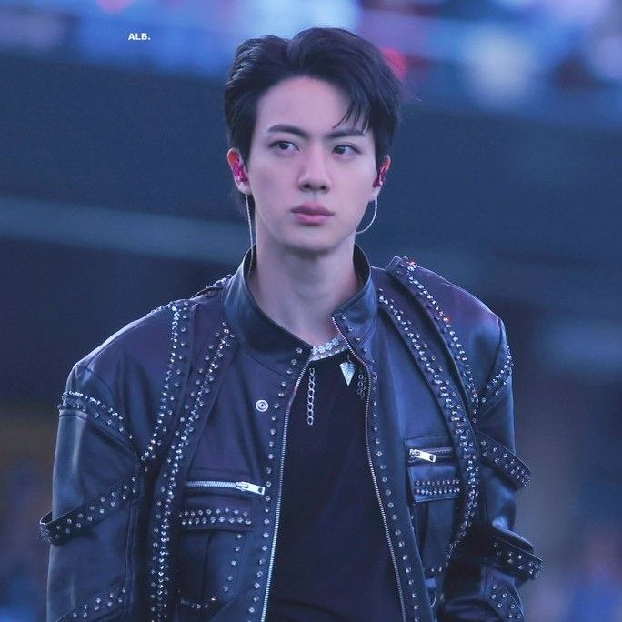 Potret di balik layar Jin (BTS)