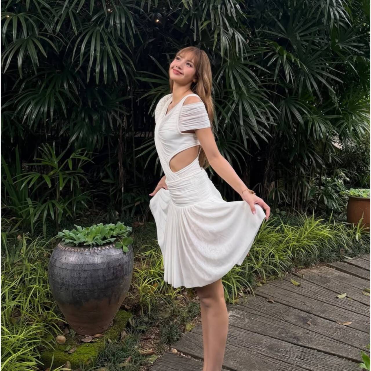 리사 (BLACKPINK) 최근 활동샷