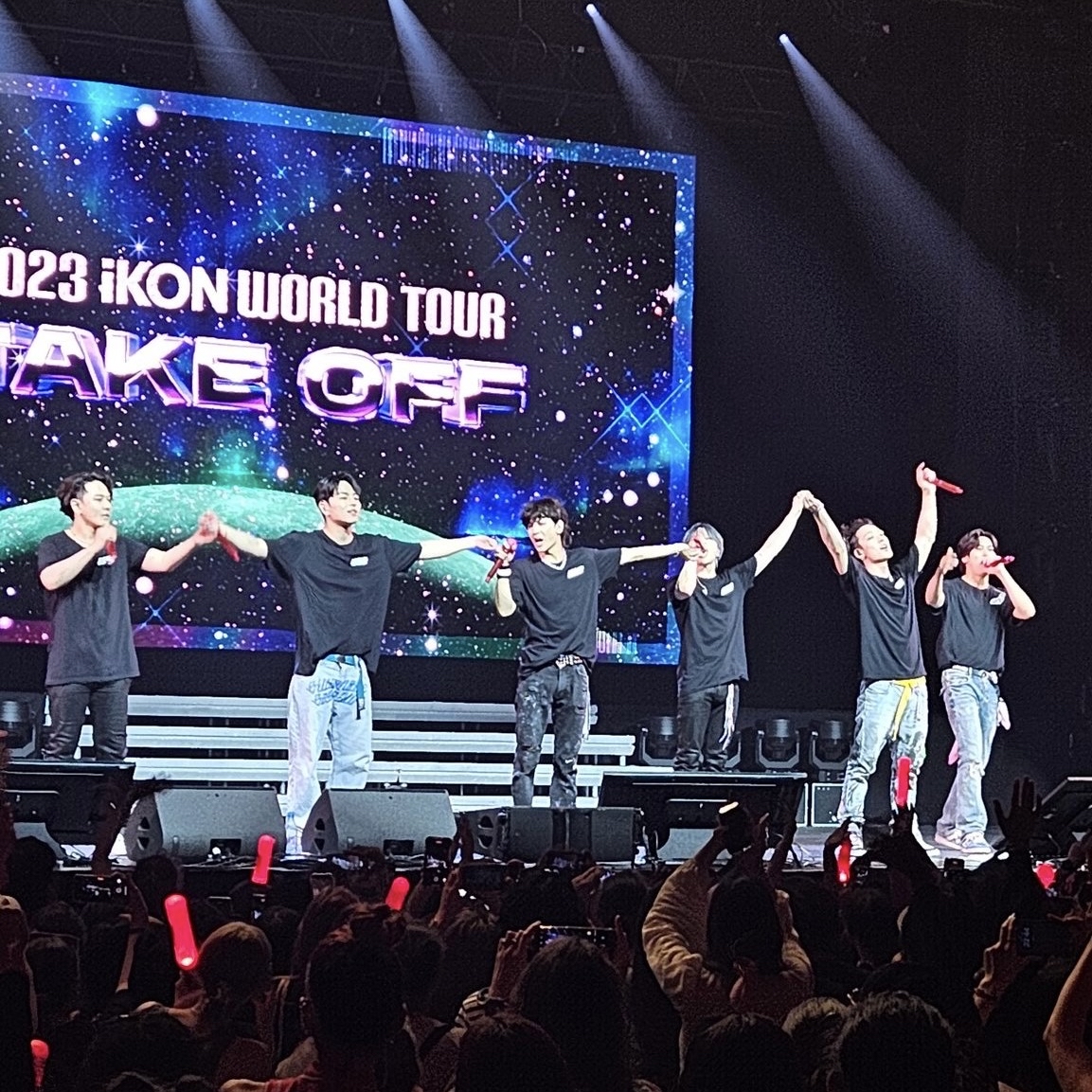 iKON粉絲拍下的瞬間